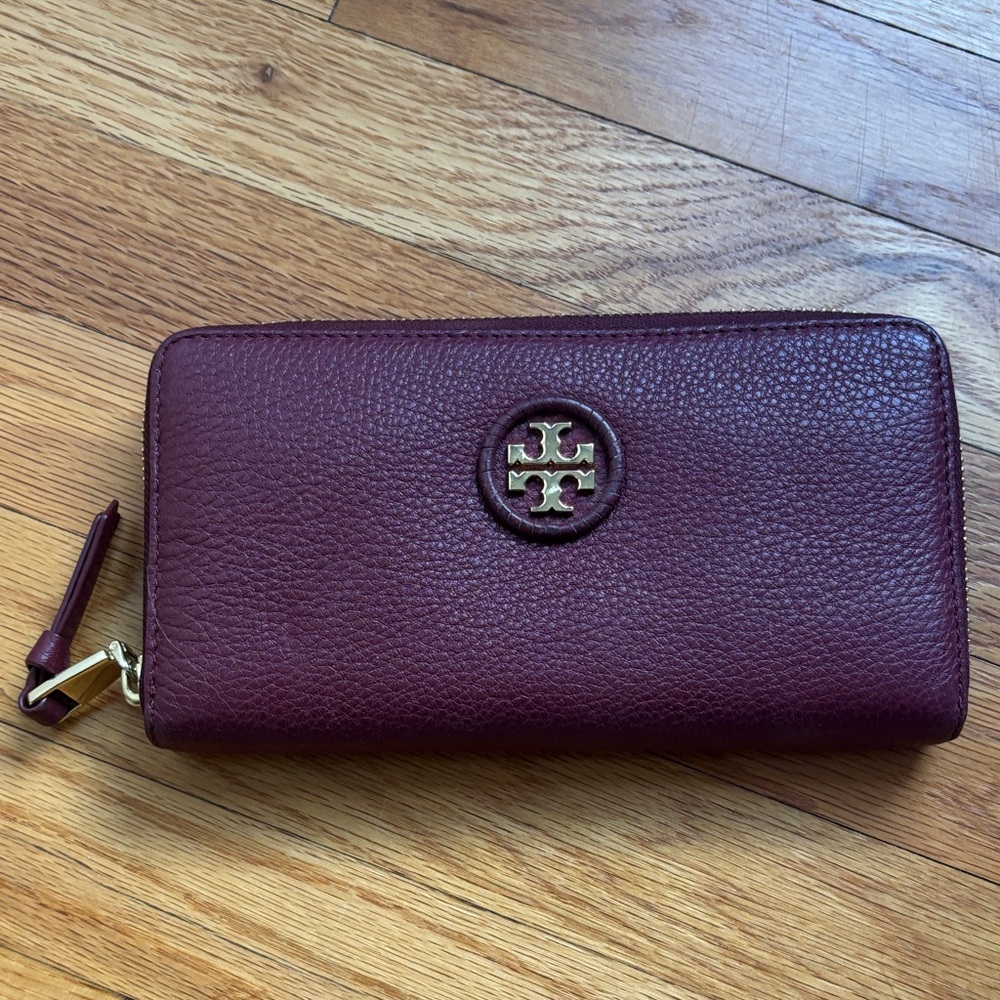 Tory Burch Pebbled Leather Continental Wallet in Deep Burgundy with Gold Logo